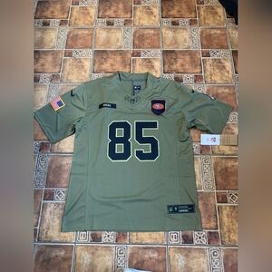 Nike San Francisco 49ers 2025/26 Salute To Service Kittle Jersey Size L